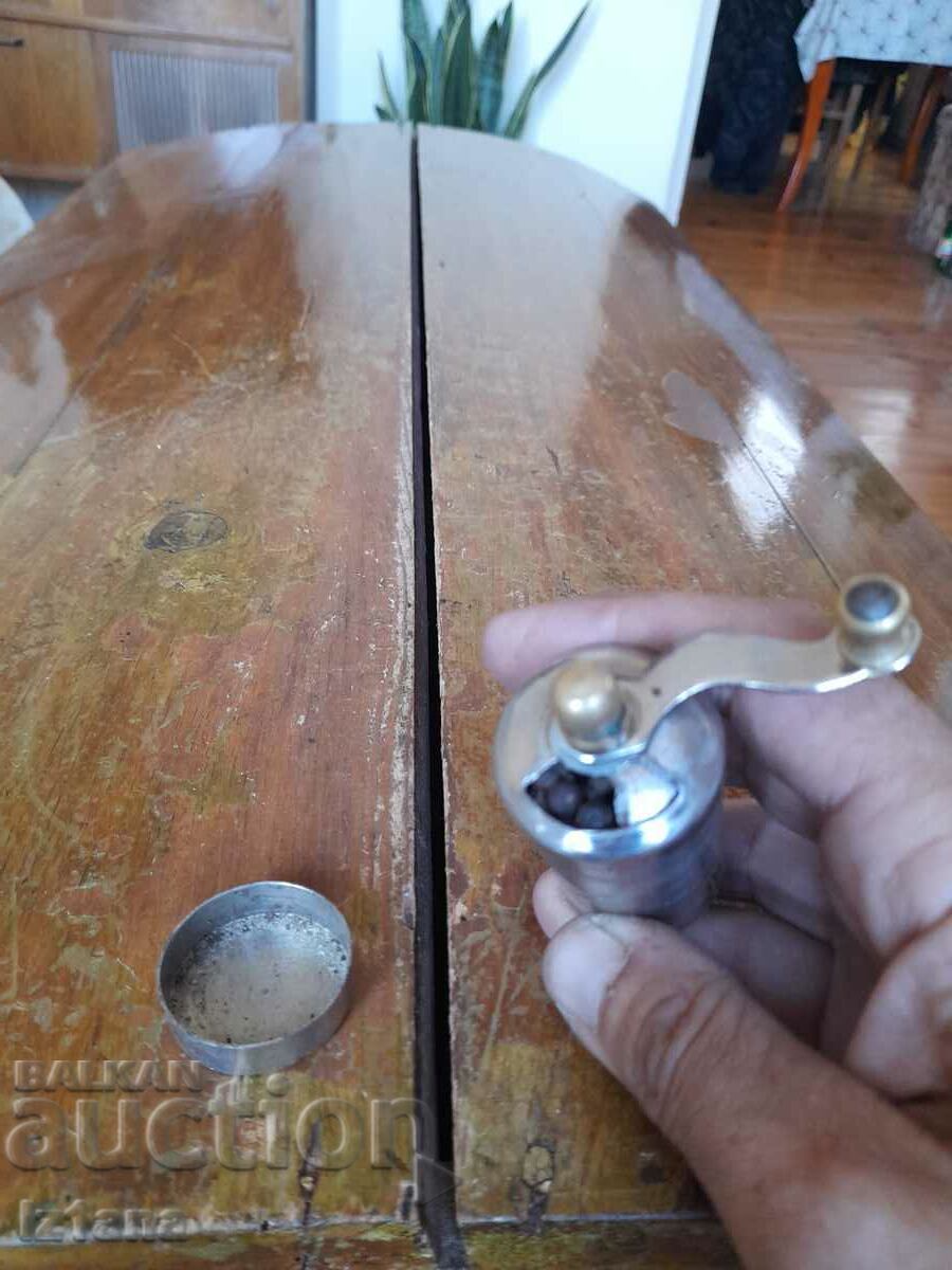 Old grinder, pepper mill - 5 Old grinder, pepper mill - 5