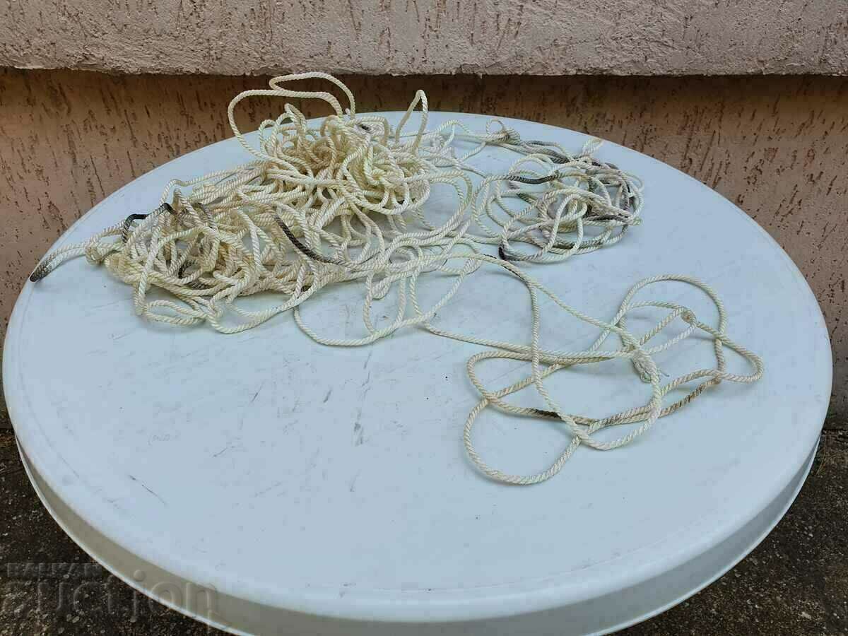 I am selling 20 meters of strong rope. BZC with price 8.00 BGN | € 4.09