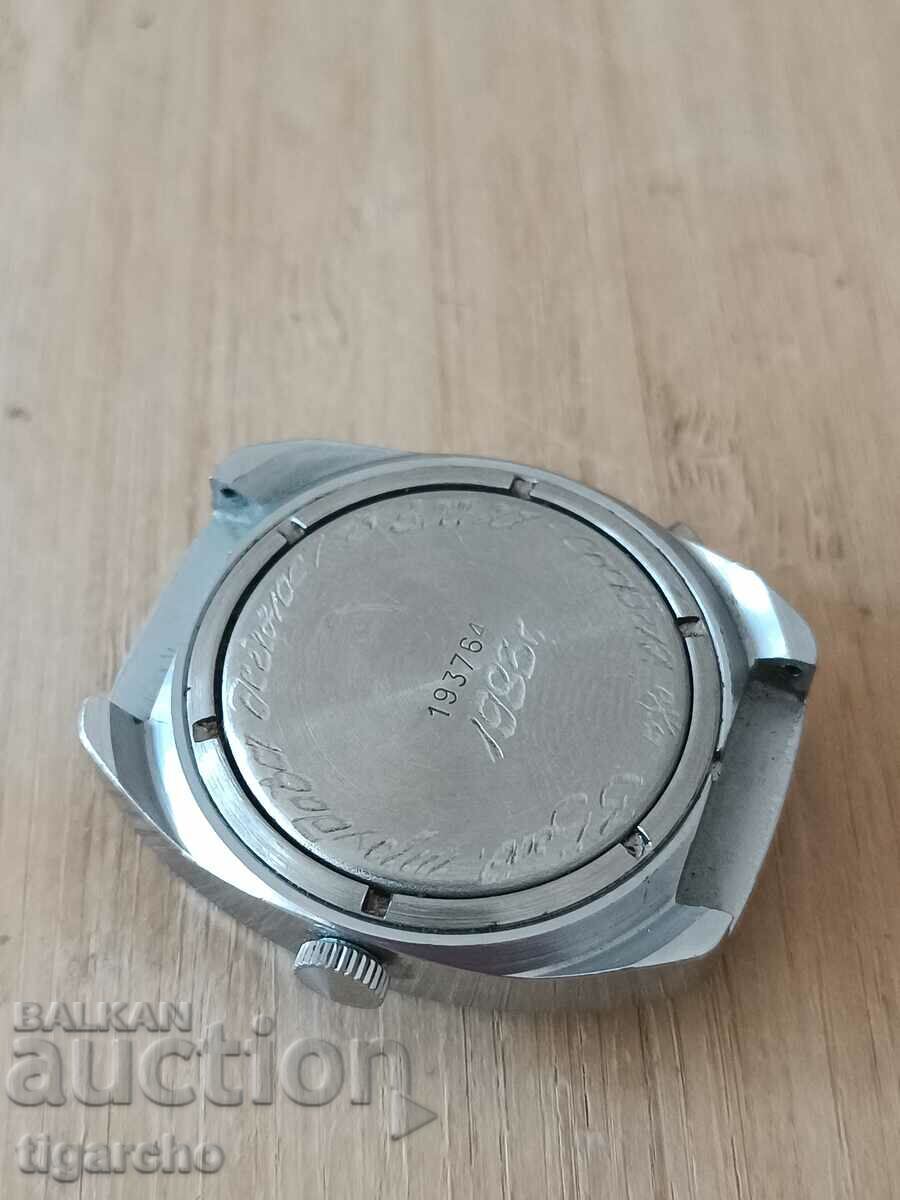 Delivery of Flight Clock Delivery of Flight Clock