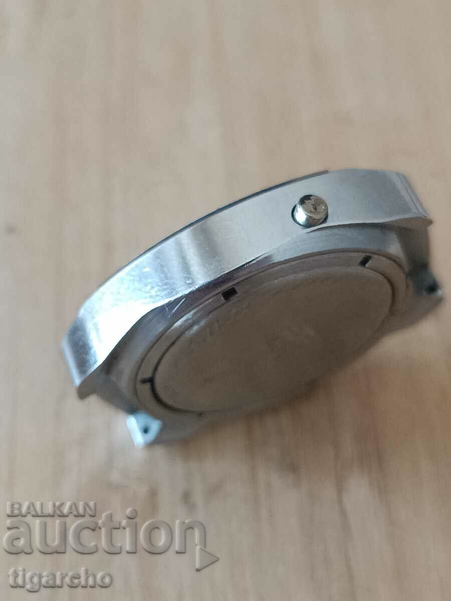 Flight Clock - 6 Flight Clock - 6