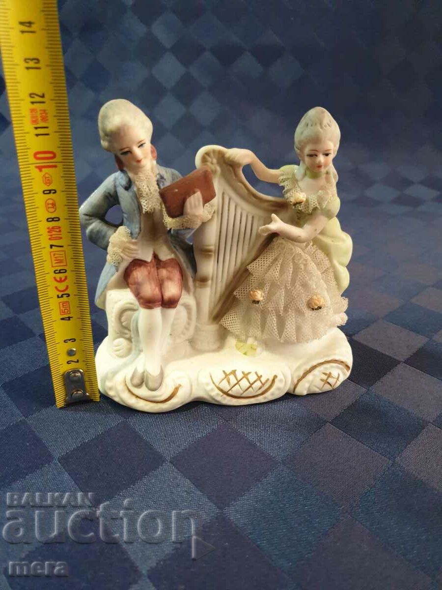 Porcelain figure - 7 Porcelain figure - 7