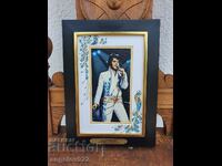 Portrait of Elvis Presley, in a beautiful wooden frame!