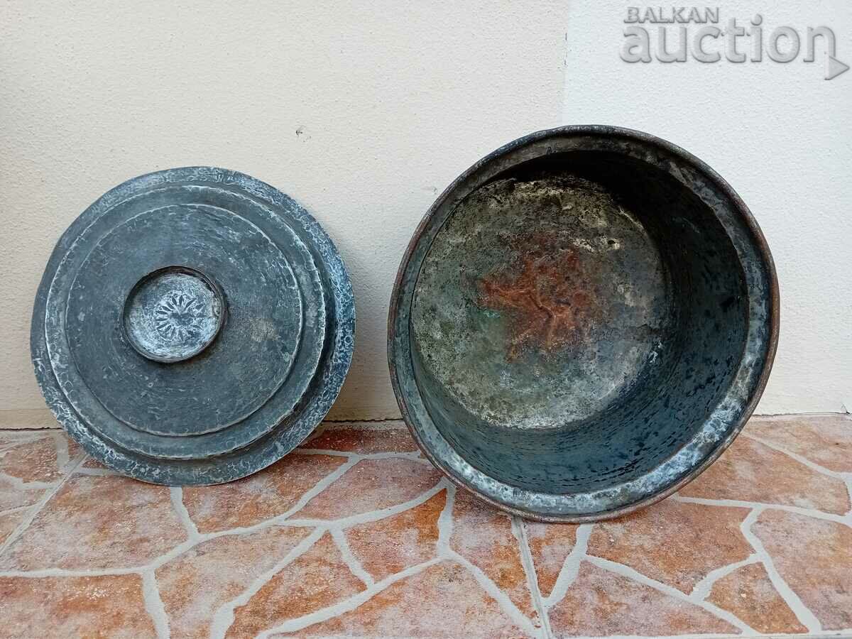 Delivery of Antique Revival Pot, Copper Copper Pot with Lid Delivery of Antique Revival Pot, Copper Copper Pot with Lid