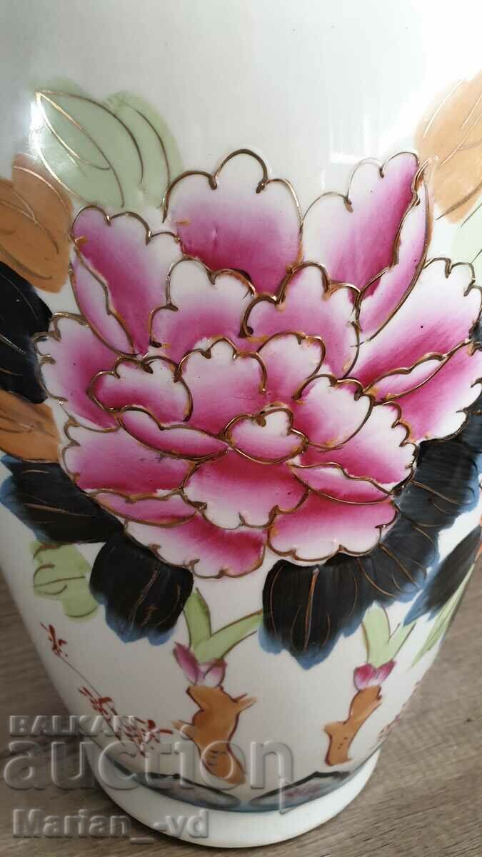 Large old hand painted porcelain Chinese vase 47cm with price 150.00 BGN | € 76.69 Large old hand painted porcelain Chinese vase 47cm with price 150.00 BGN | € 76.69