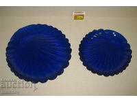 Lot of 2 plates "shell" blue cobalt glass 26 and 21 cm excellent