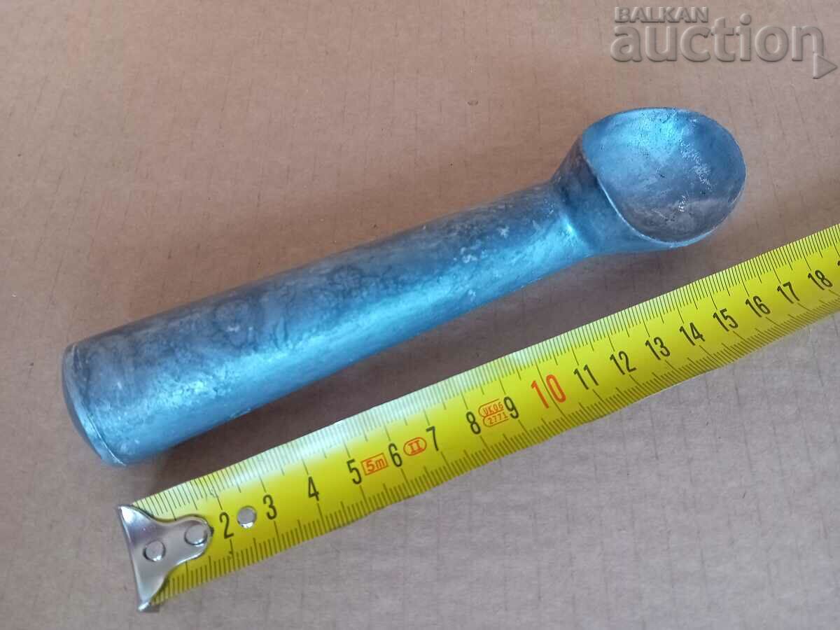Auction vintage metal ice cream scoop Auction vintage metal ice cream scoop