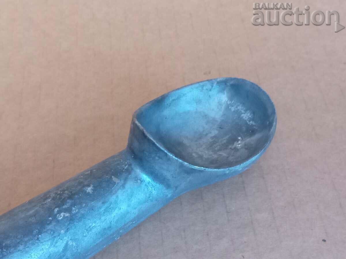 vintage metal ice cream scoop - 7 vintage metal ice cream scoop - 7