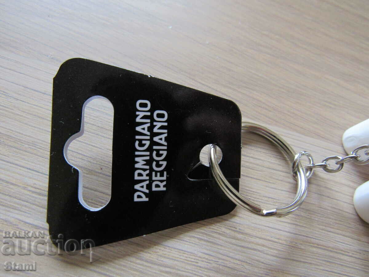 Parmigiano Reggiano Keychain, Italy with price 9.90 BGN | € 5.06 Parmigiano Reggiano Keychain, Italy with price 9.90 BGN | € 5.06