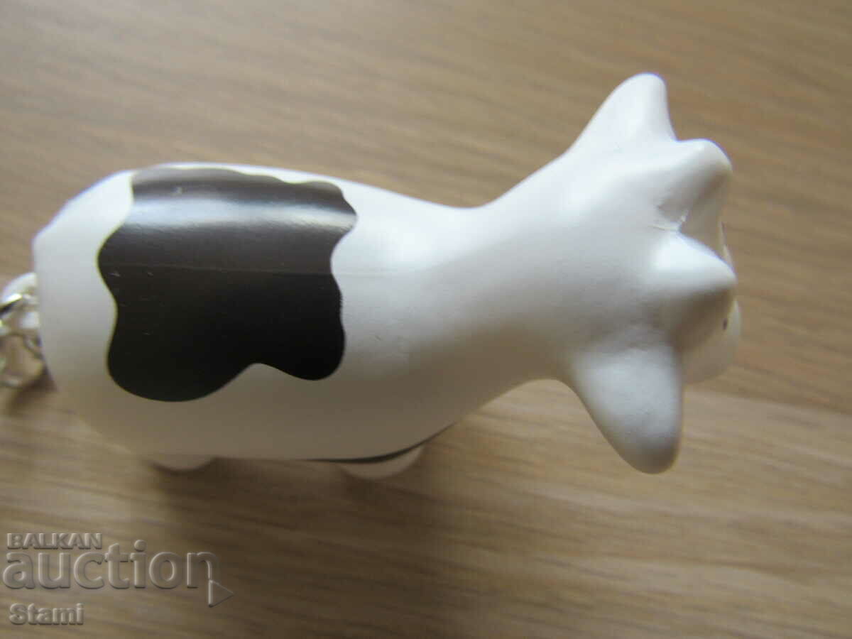 Auction Parmigiano Reggiano Keychain, Italy Auction Parmigiano Reggiano Keychain, Italy