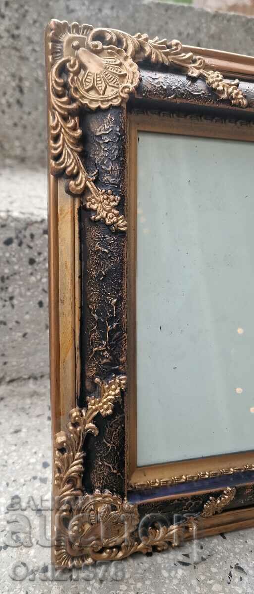 Auction Baroque frame for a large photo, painting – 3 types of hanging. Auction Baroque frame for a large photo, painting – 3 types of hanging.