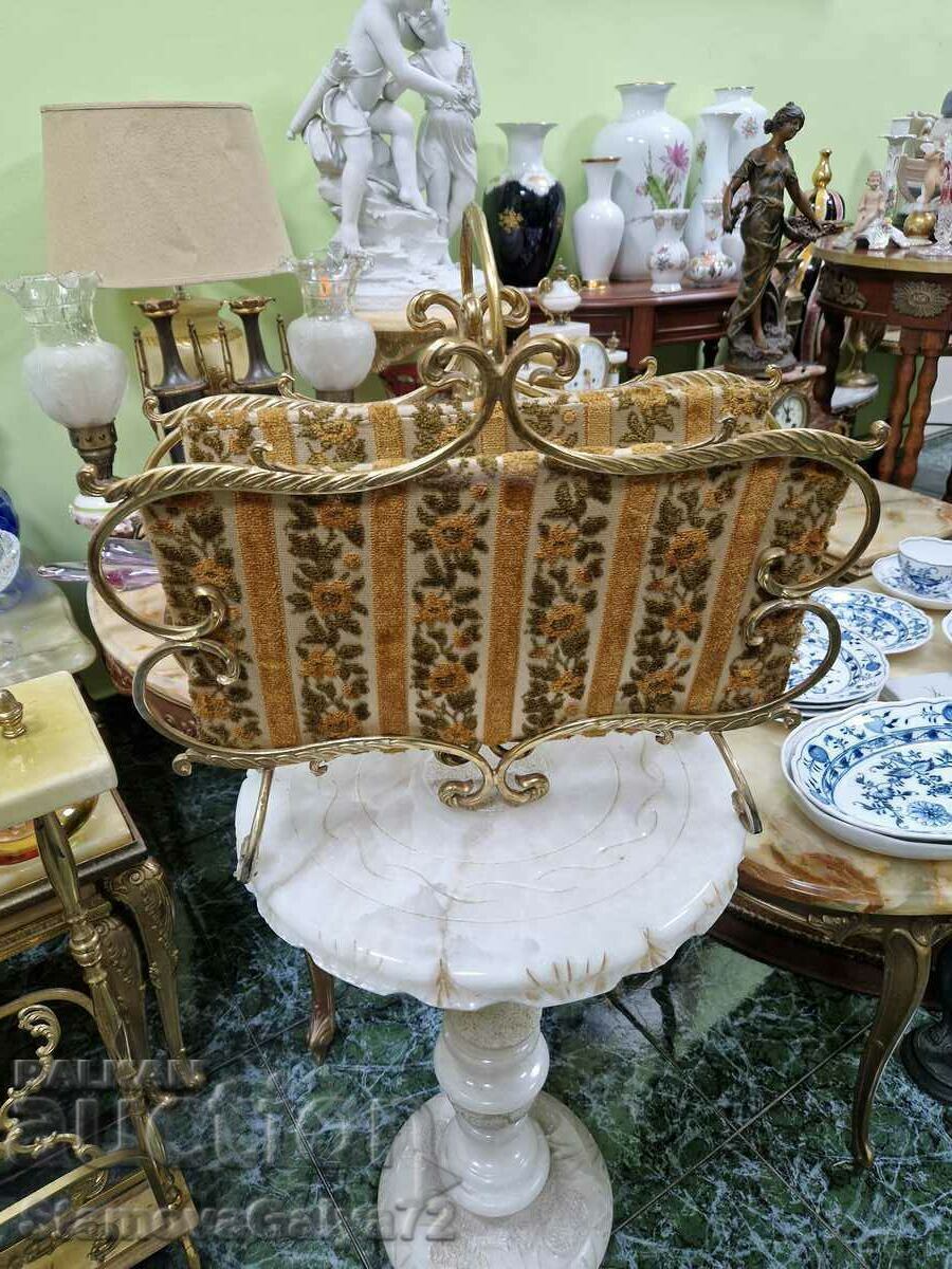 Страхотна белгийска барокова стойка за вестници Страхотна белгийска барокова стойка за вестници