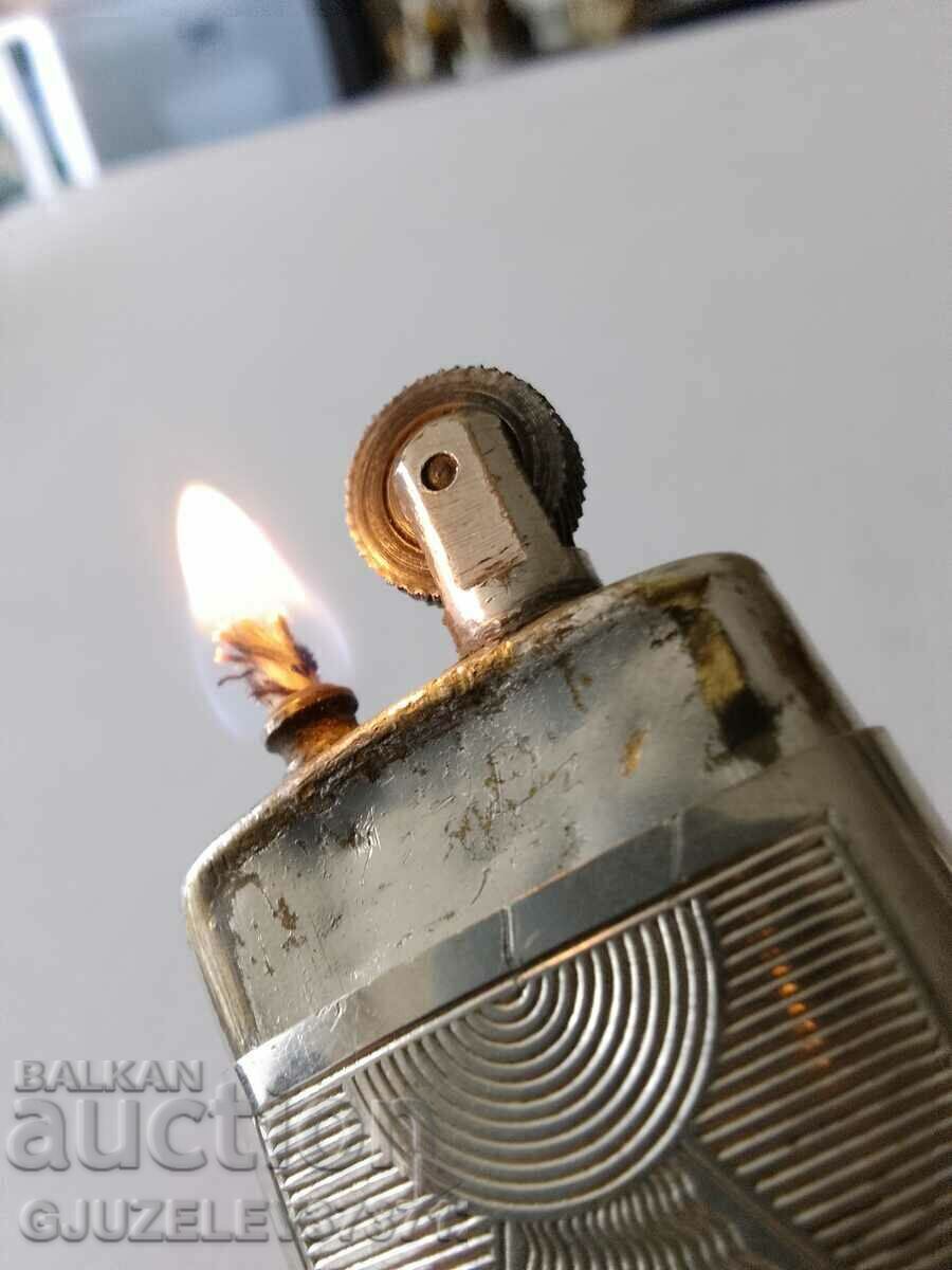 Auction Old Art Deco silver metal petrol lighter Auction Old Art Deco silver metal petrol lighter