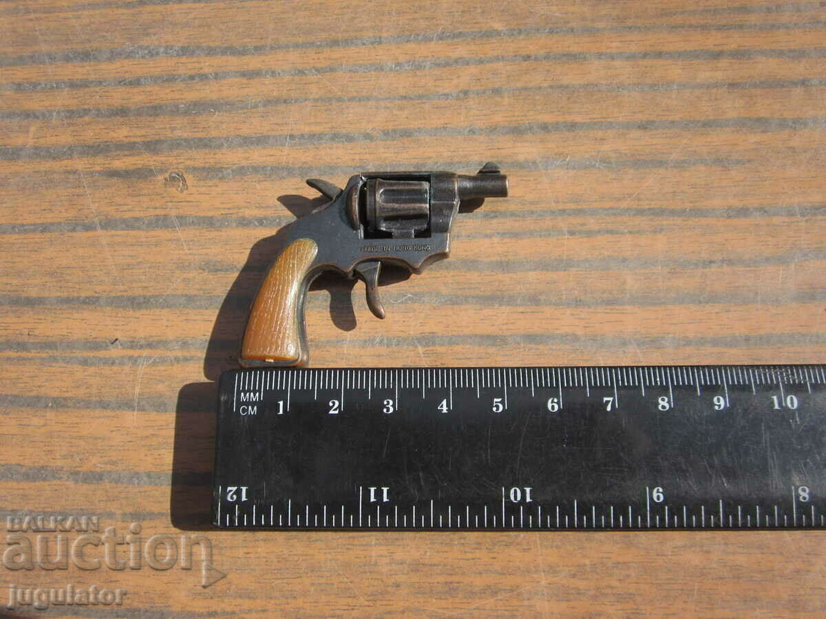 an old key chain gun with soca holsters - 7 an old key chain gun with soca holsters - 7