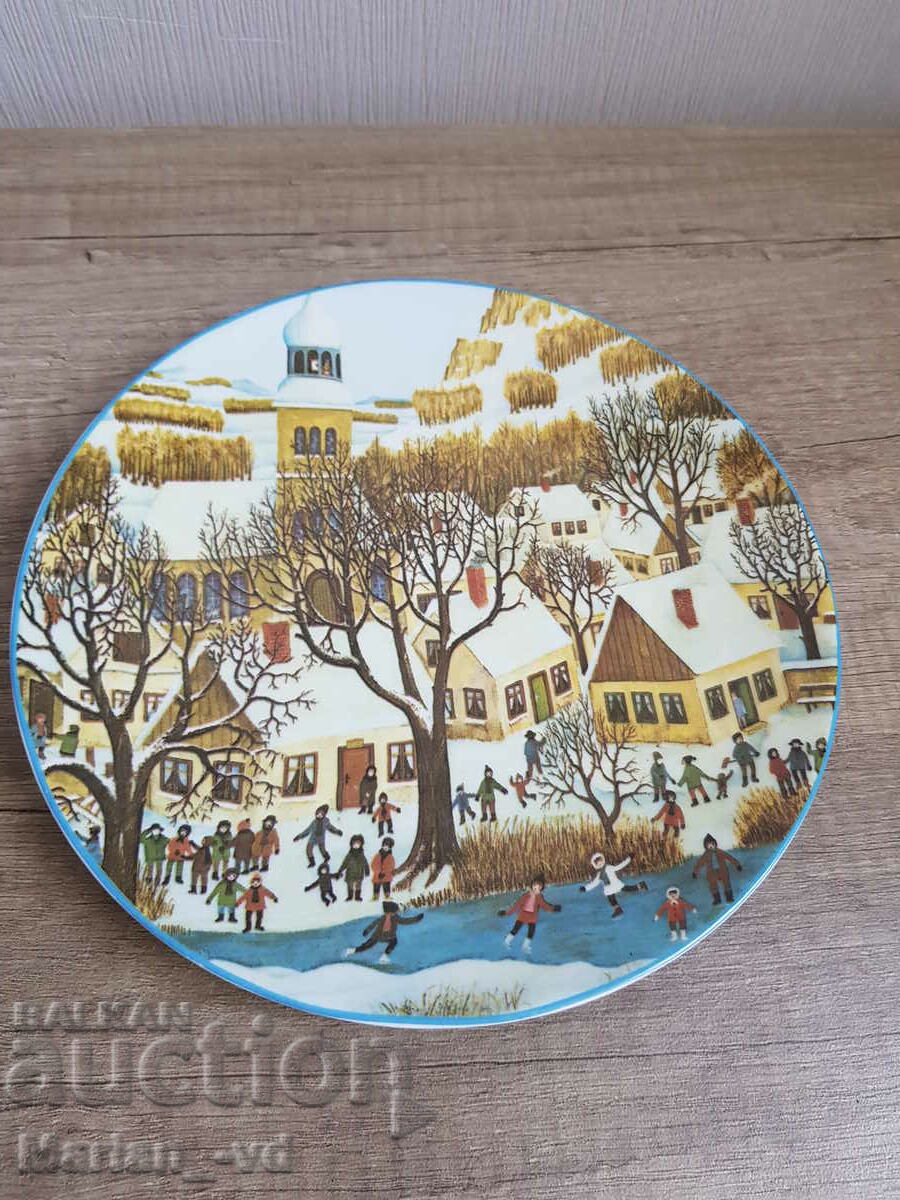 Πιάτο πορσελάνης από το Schirnding Bavaria Jahresteller 1979. με τιμή 50.00 BGN | € 25.56 Πιάτο πορσελάνης από το Schirnding Bavaria Jahresteller 1979. με τιμή 50.00 BGN | € 25.56