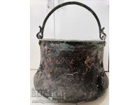 Harania veche, vas de cupru, ceaun mare, cupru, praf