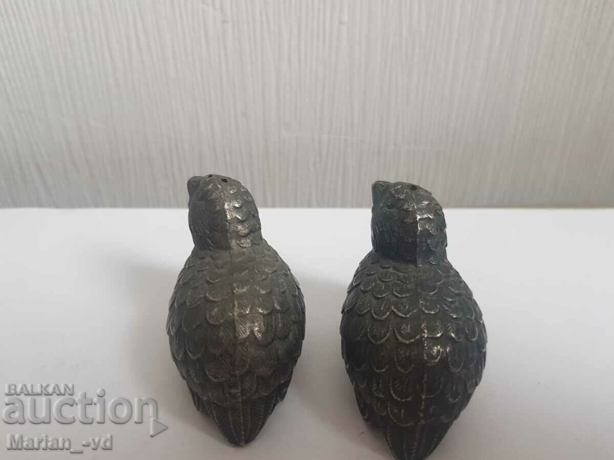 Vintage Metal Salt and Pepper Quails - 5 Vintage Metal Salt and Pepper Quails - 5