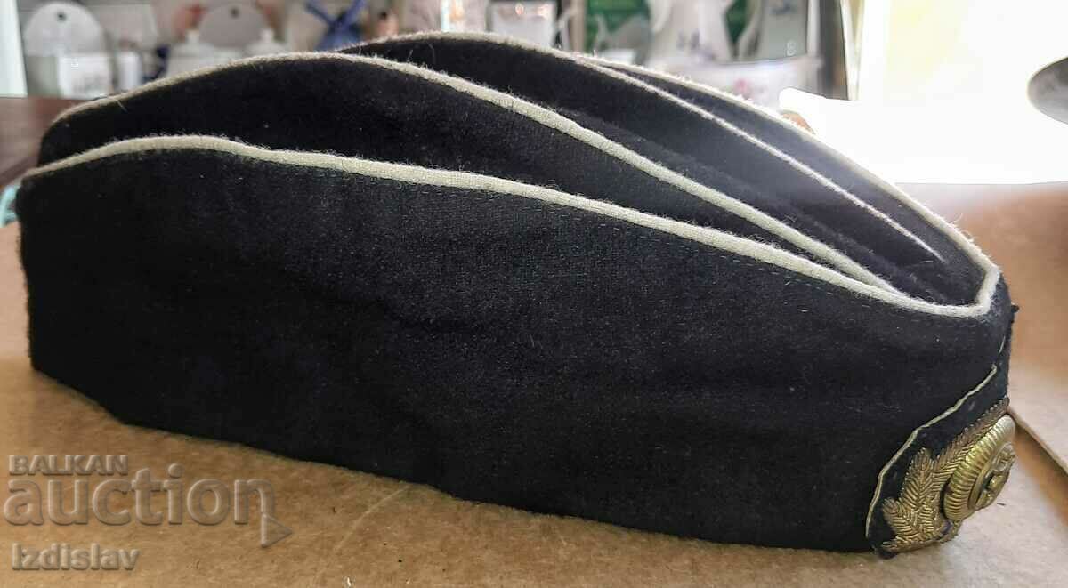 Рядко подводничарско военноморско кепе с кокарда. с цена 120.00 лв. | € 61.36 Рядко подводничарско военноморско кепе с кокарда. с цена 120.00 лв. | € 61.36
