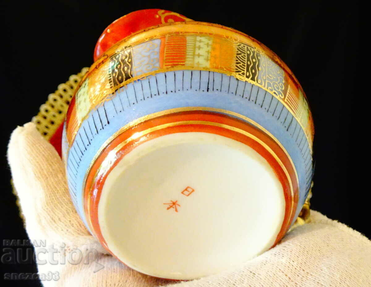 Jug, Japanese porcelain Ku Tani, gold. - 7 Jug, Japanese porcelain Ku Tani, gold. - 7