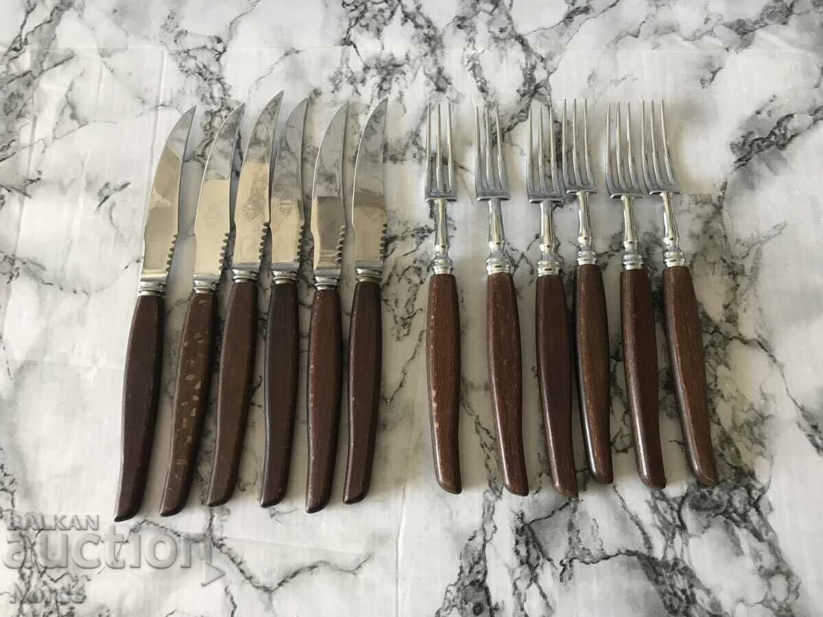 A set of utensils