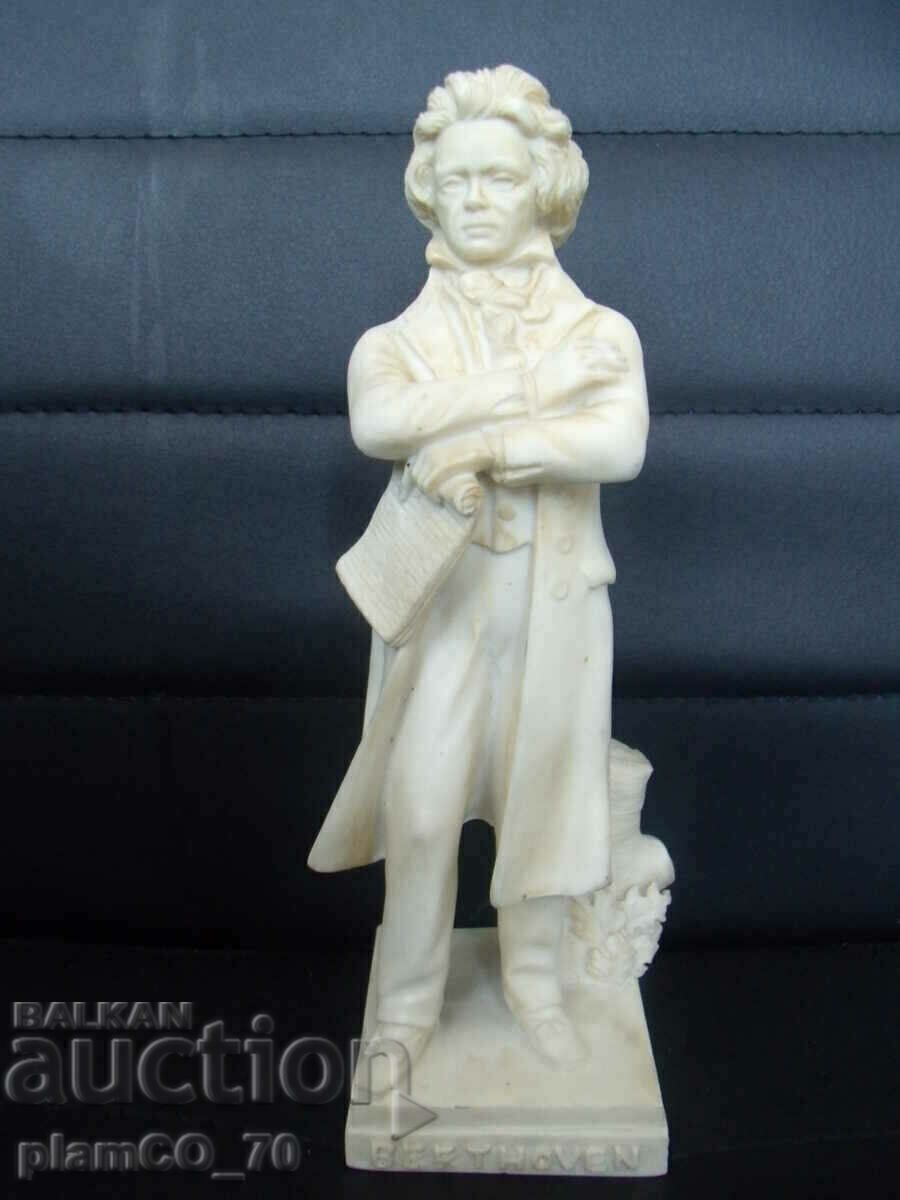 Nr.*7654 figură veche / statuetă - BEETHOVEN