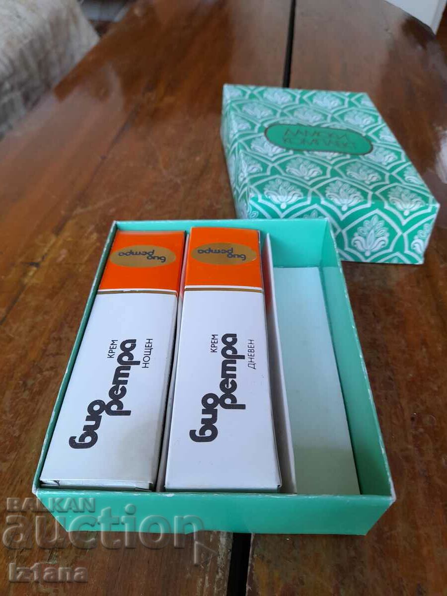 Star Women's set of creams BioRetra with price 65.00 BGN | € 33.23 Star Women's set of creams BioRetra with price 65.00 BGN | € 33.23