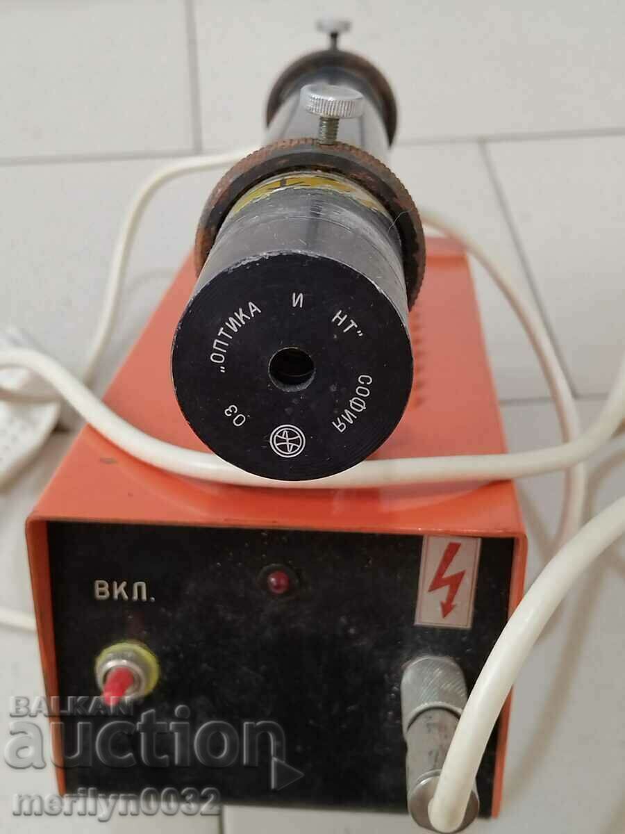 Δημοπρασία Παλιά συσκευή λέιζερ νέον ηλίου 1989 NRB WORKS Δημοπρασία Παλιά συσκευή λέιζερ νέον ηλίου 1989 NRB WORKS