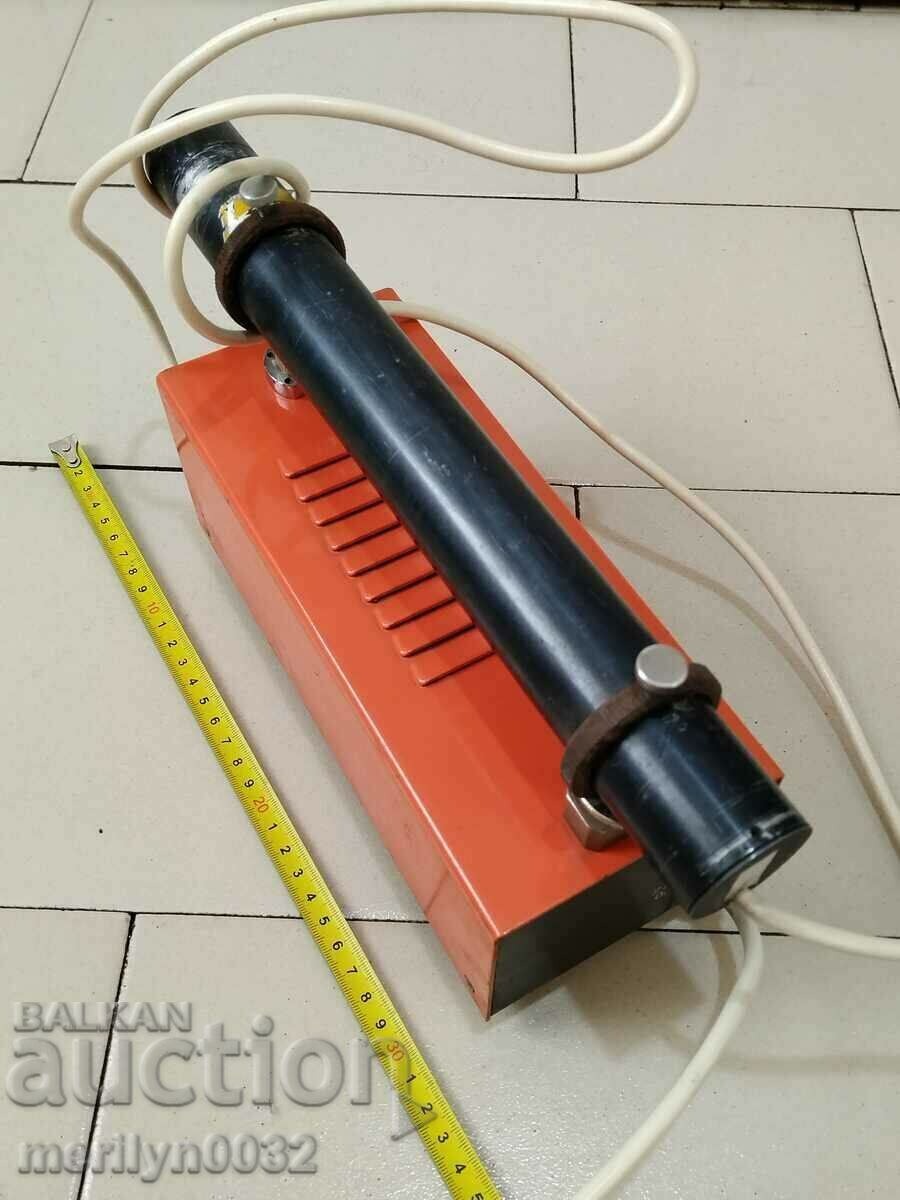 Παράδοση Παλιά συσκευή λέιζερ νέον ηλίου 1989 NRB WORKS Παράδοση Παλιά συσκευή λέιζερ νέον ηλίου 1989 NRB WORKS