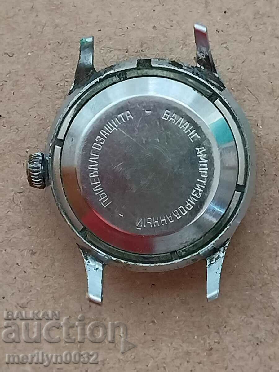 Sportivniy MCHZ Kirova wristwatch DOESN'T WORK with price 65.00 BGN | € 33.23 Sportivniy MCHZ Kirova wristwatch DOESN'T WORK with price 65.00 BGN | € 33.23