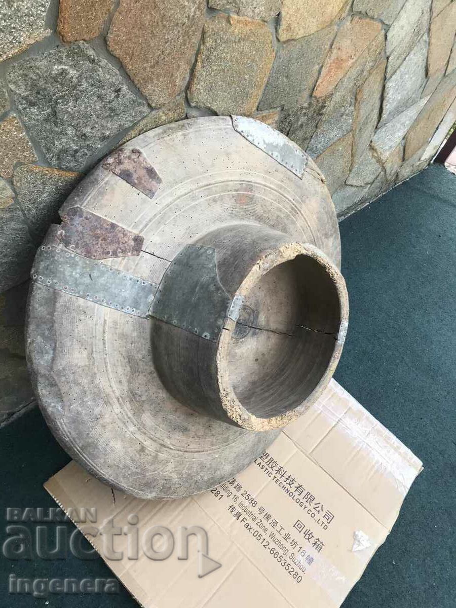 Licitație PARALIYA MASĂ RENAȘTEREA LEMN SOFRA PAN ALBASTRĂ