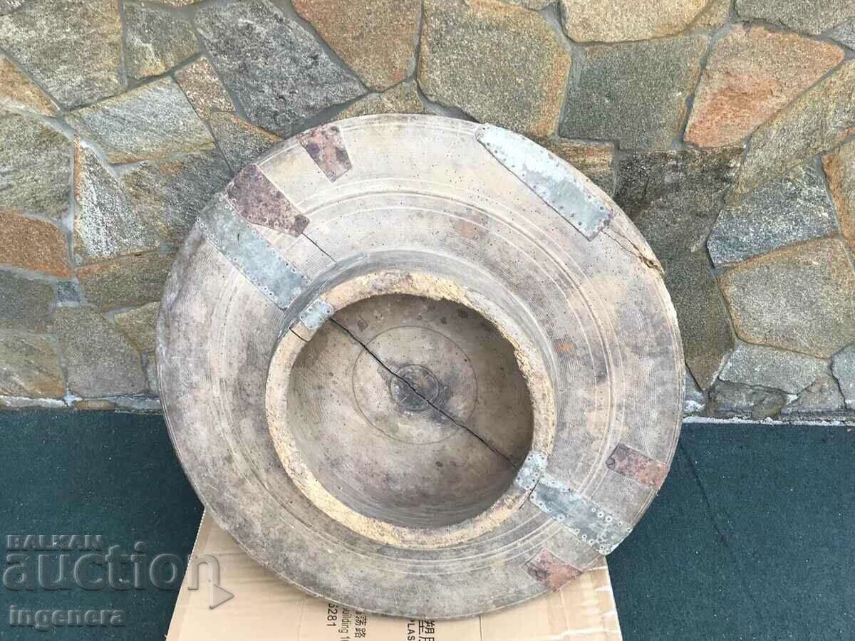 Livrarea PARALIYA MASĂ RENAȘTEREA LEMN SOFRA PAN ALBASTRĂ