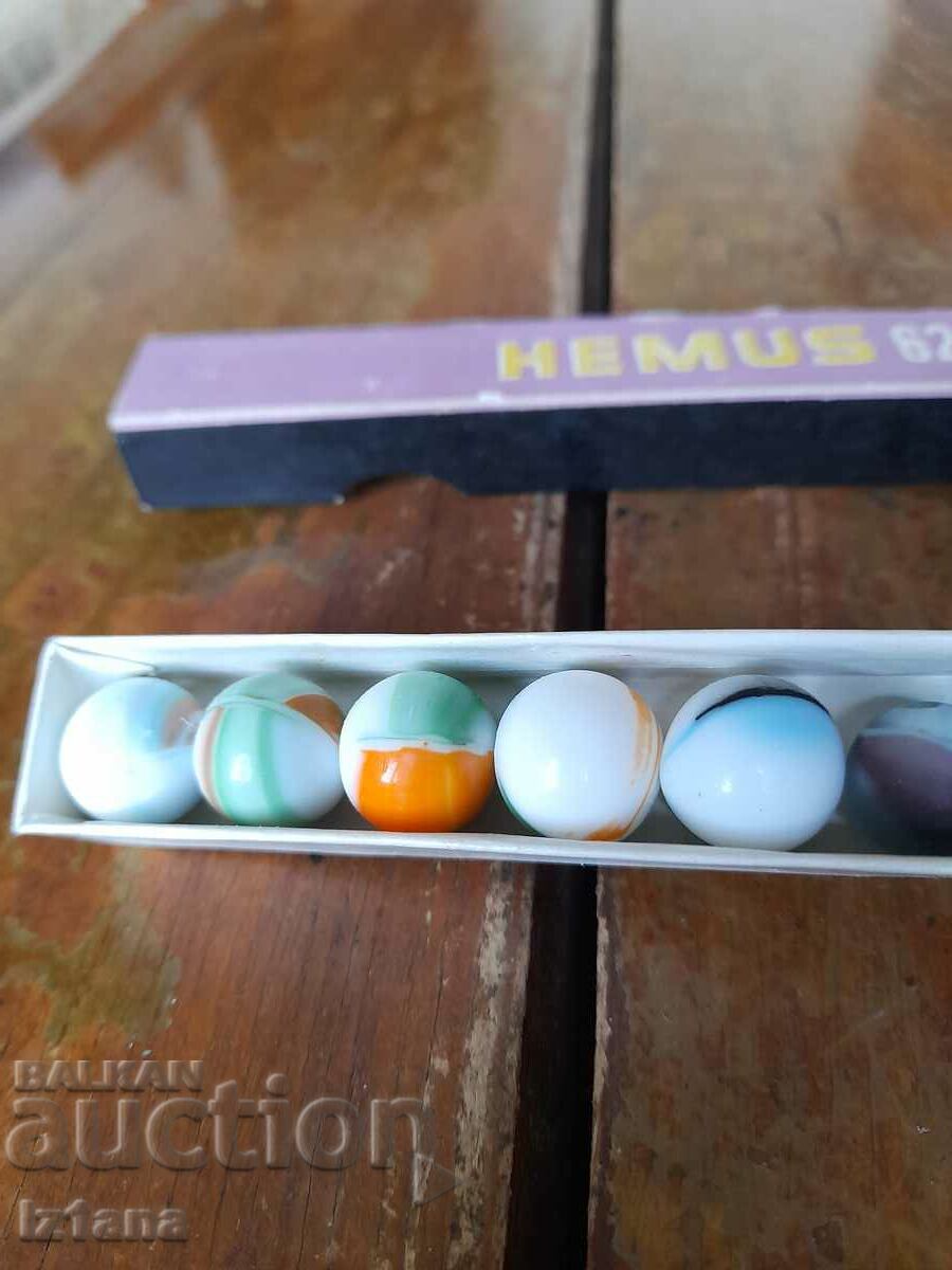 Auction  Old glass balls