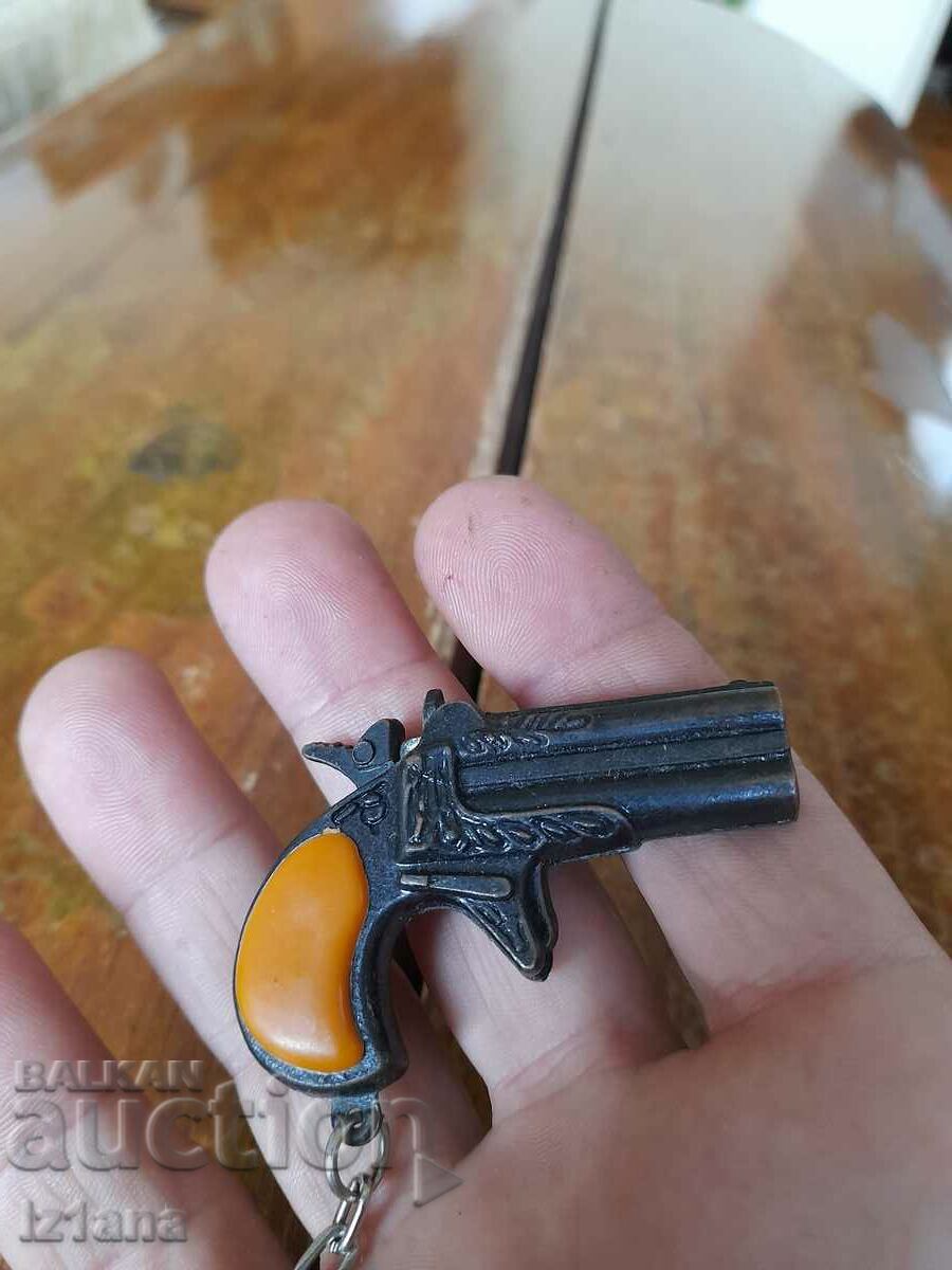 Auction Old key chain Pistol Auction Old key chain Pistol