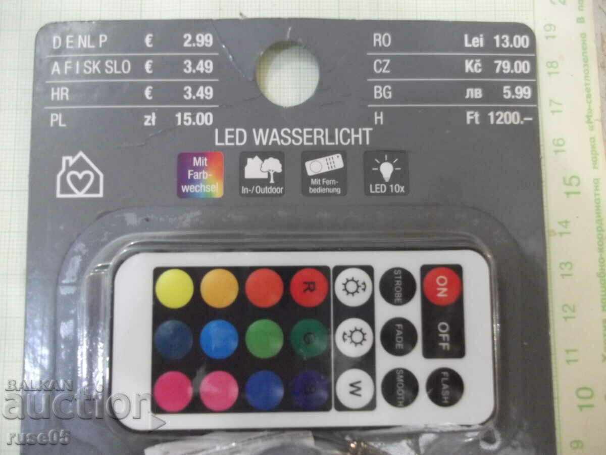 Lampă cu apă LED care schimbă culoarea cu telecomandă nouă cu preț 5.00 BGN | € 2.56