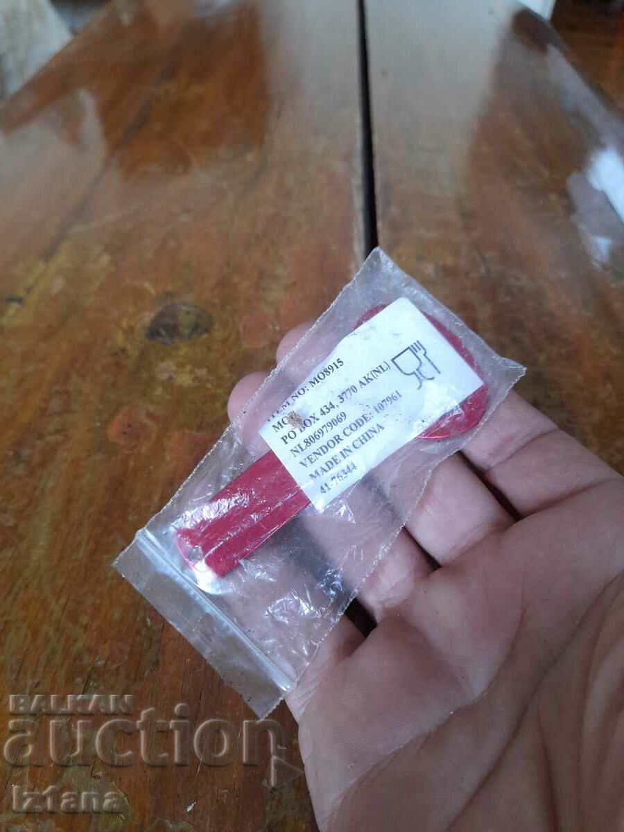 Auction  Old Coca Cola opener, Coca Cola