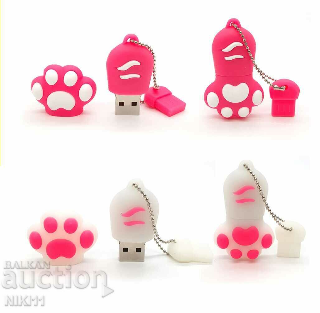 Auction  Bottle 32 GB Cat's paw, cat USB, flash memory /c