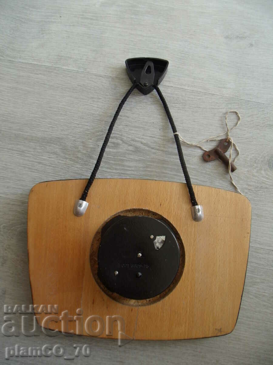 Delivery of #*7657 old wall clock - Majak Delivery of #*7657 old wall clock - Majak