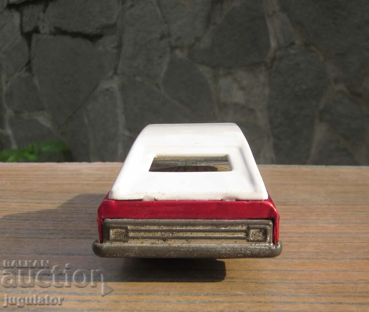 стара механична метална ламаринена играчка количка от соца - 5