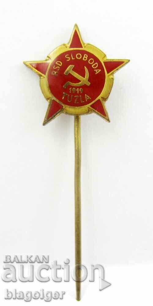 Delivery of OLD FOOTBALL BADGE-SLOBODA TUZLA-BOSNIA-YUGOSLAVIA Delivery of OLD FOOTBALL BADGE-SLOBODA TUZLA-BOSNIA-YUGOSLAVIA