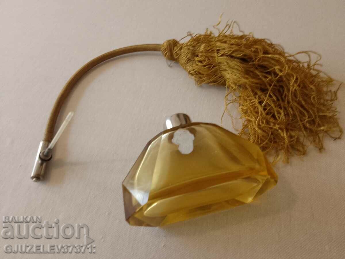 Delivery of Old Crystal Perfume Bottle Delivery of Old Crystal Perfume Bottle