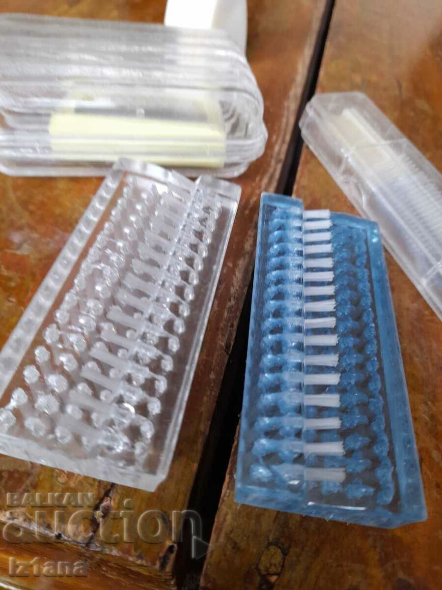 Trusa de bărbierit bătrâni, igiena personală - 6 Trusa de bărbierit bătrâni, igiena personală - 6