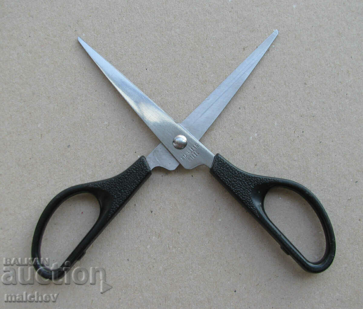 Office scissors 17 cm preserved, excellent for paper and cardboard