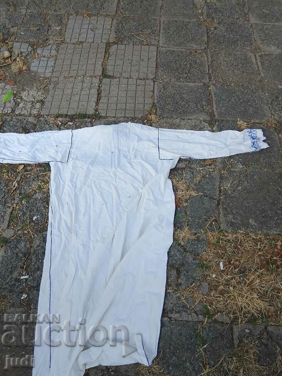 Embroidery nightgown looks new - 5 Embroidery nightgown looks new - 5