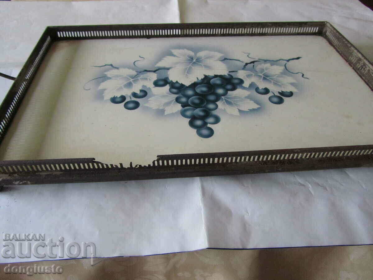 Auction Enamel tray Auction Enamel tray