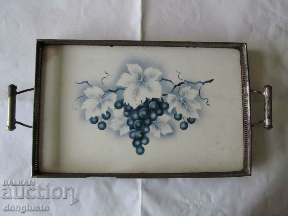 Enamel tray