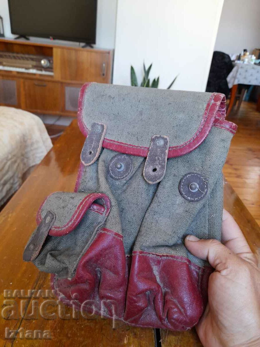 Old bag with price 37.00 BGN | € 18.92 Old bag with price 37.00 BGN | € 18.92