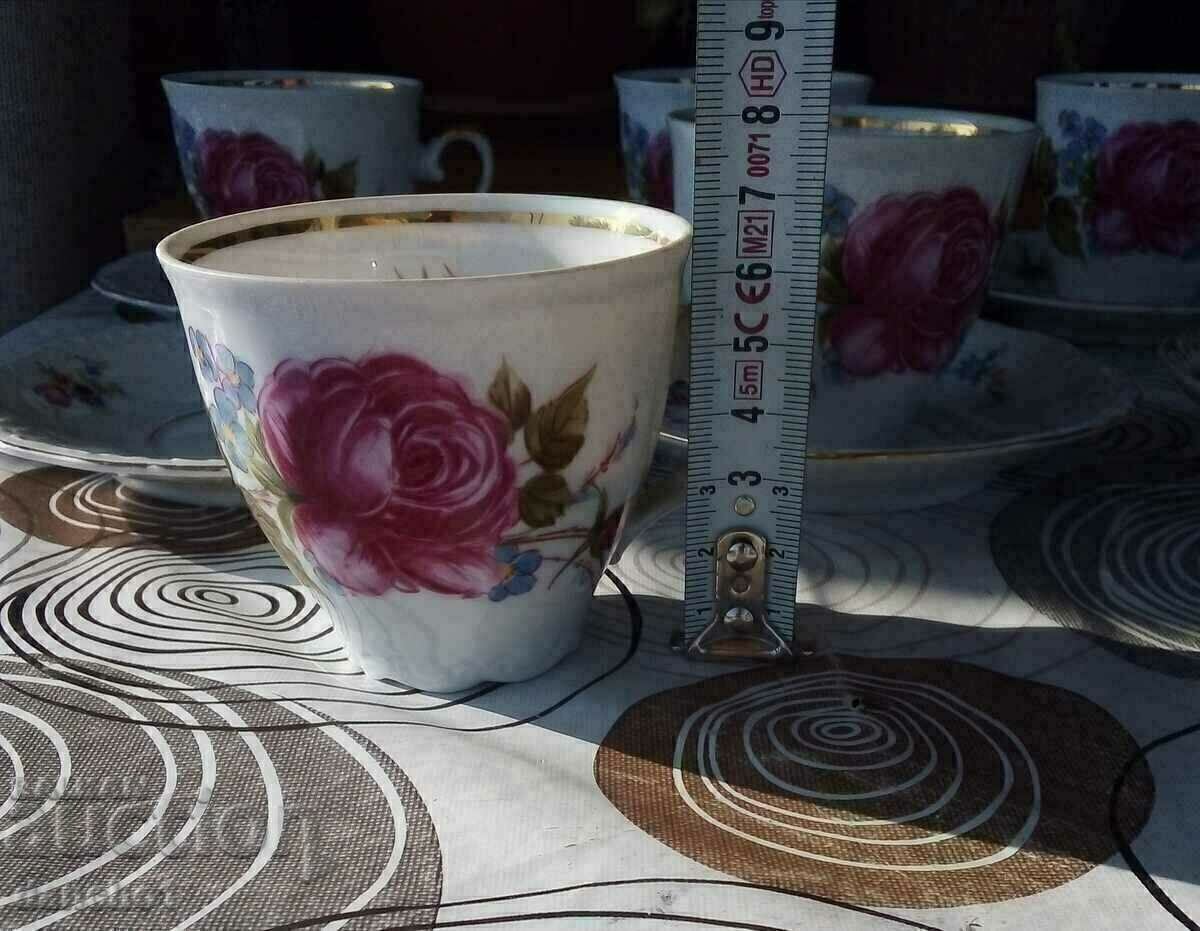 Παράδοση Φλιτζάνια καφέ