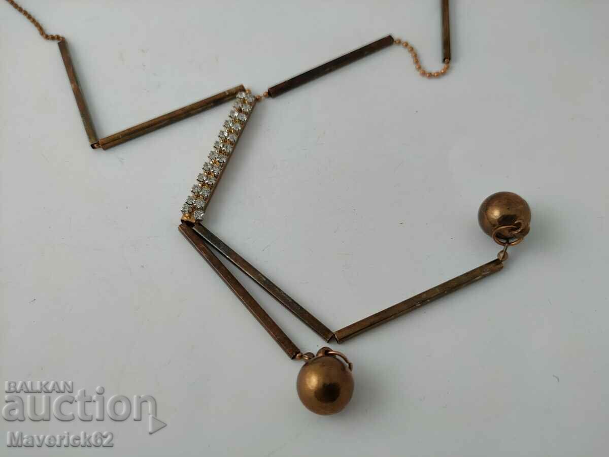 Necklace with price 10.00 BGN | € 5.11 Necklace with price 10.00 BGN | € 5.11