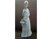 Porcelain figure