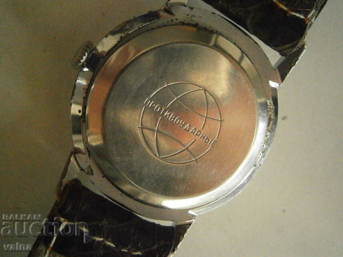 Livrarea RAKETA, 2603, fabricat în URSS; functioneaza mult exact! TOP!