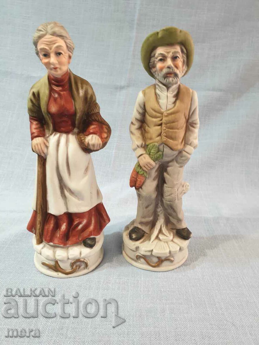 Figurine din porțelan